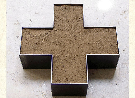 Madeleine Dietz: Kreuz zum Aschermittwoch