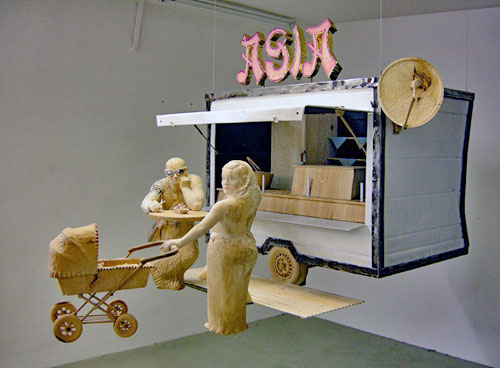 Marc Fromm: In der Luft hängend